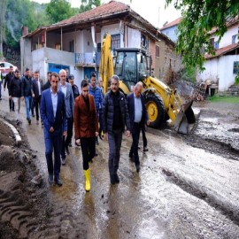 Dereler taştı, tarım arazileri zarar gördü