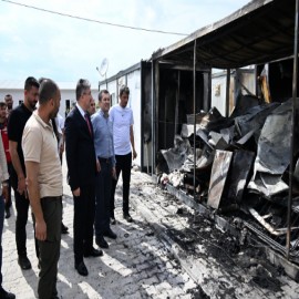 Depremzedelerin kaldığı konteynerde yangın çıktı