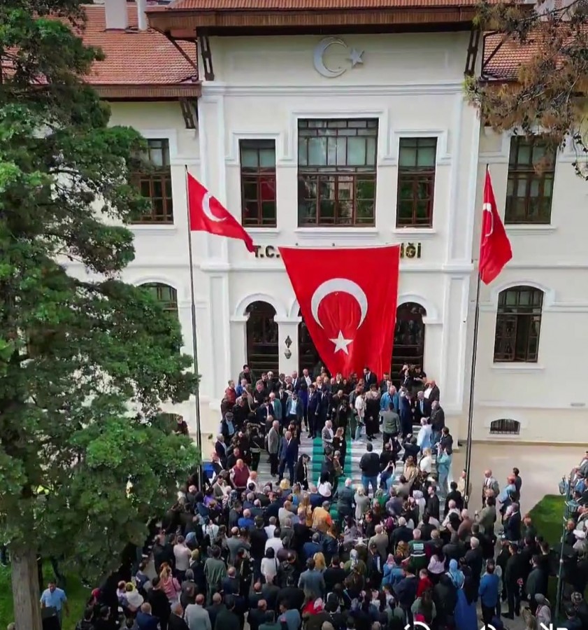 Tunceli'ye atanan Vali Aygöl, gözyaşlarıyla Bilecik'e veda etti