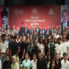 İstanbul Valiliği 2026 YKS Şampiyonlarını ağırladı