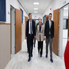 Vali Akmeşe’den, okulların fiziki imkanlarına yakın takip!