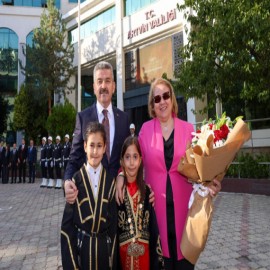 Artvin'e atanan Vali Ergün, göreve başladı