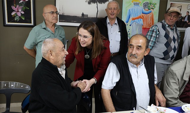 Vali Arslan, Yaşlılar Günü'nde huzurevi sakinlerini unutmadı