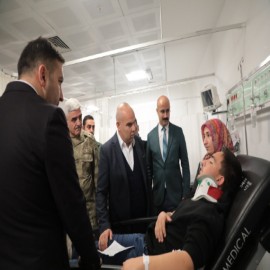 Ağrı'da öğrenci servisi kaza yaptı: 20 yaralı