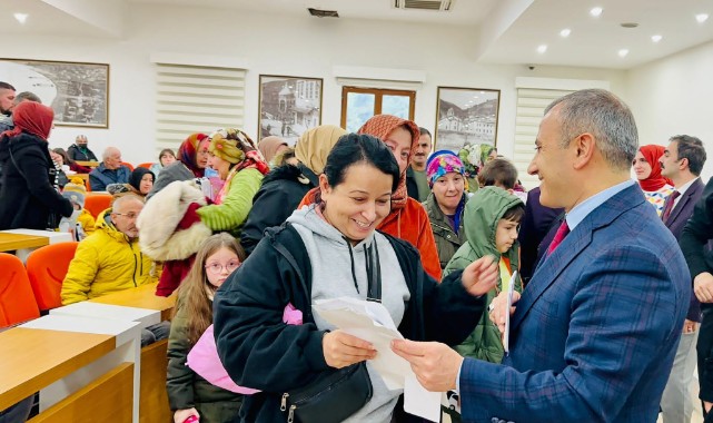 Halk Günü'nde vatandaşların yüzünü güldürdü