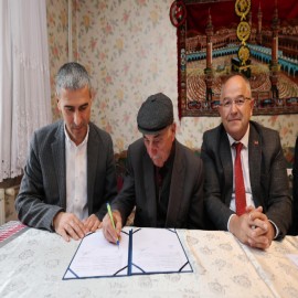 Afyonkarahisar’da yeni spor salonu için imzalar atıldı