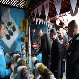 Mahkumların el emeği ürünleri Çanakkale'de görücüye çıktı