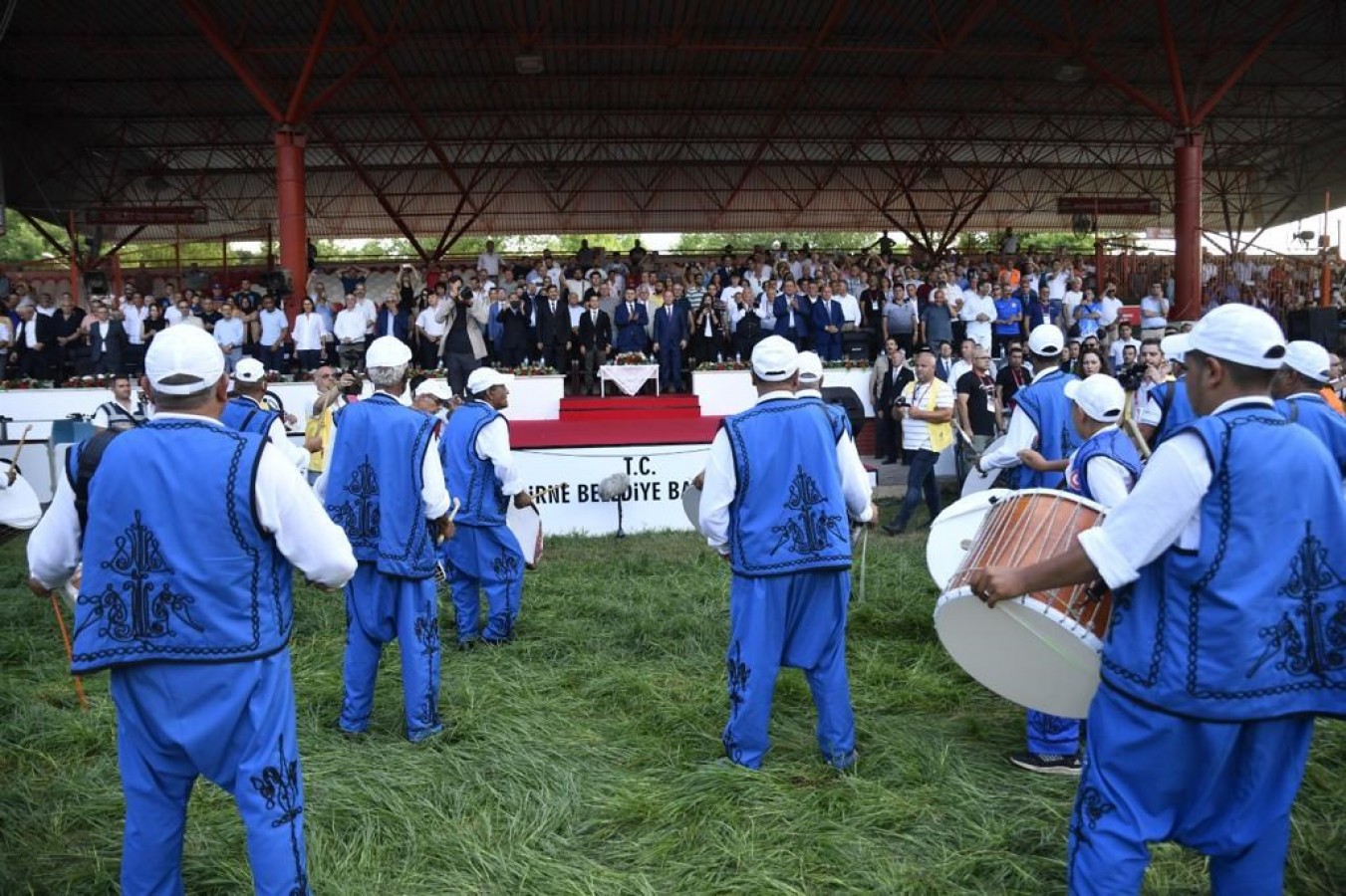 Vali Kırbıyık: Hepiniz başpehlivansınız