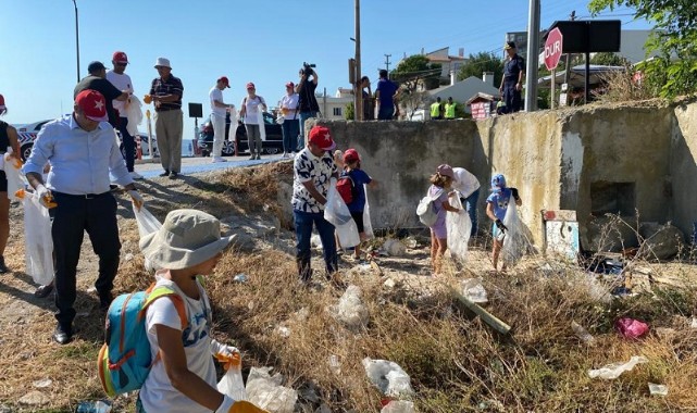 Kilitbahir’de kıyı ve deniz dibi temizliği