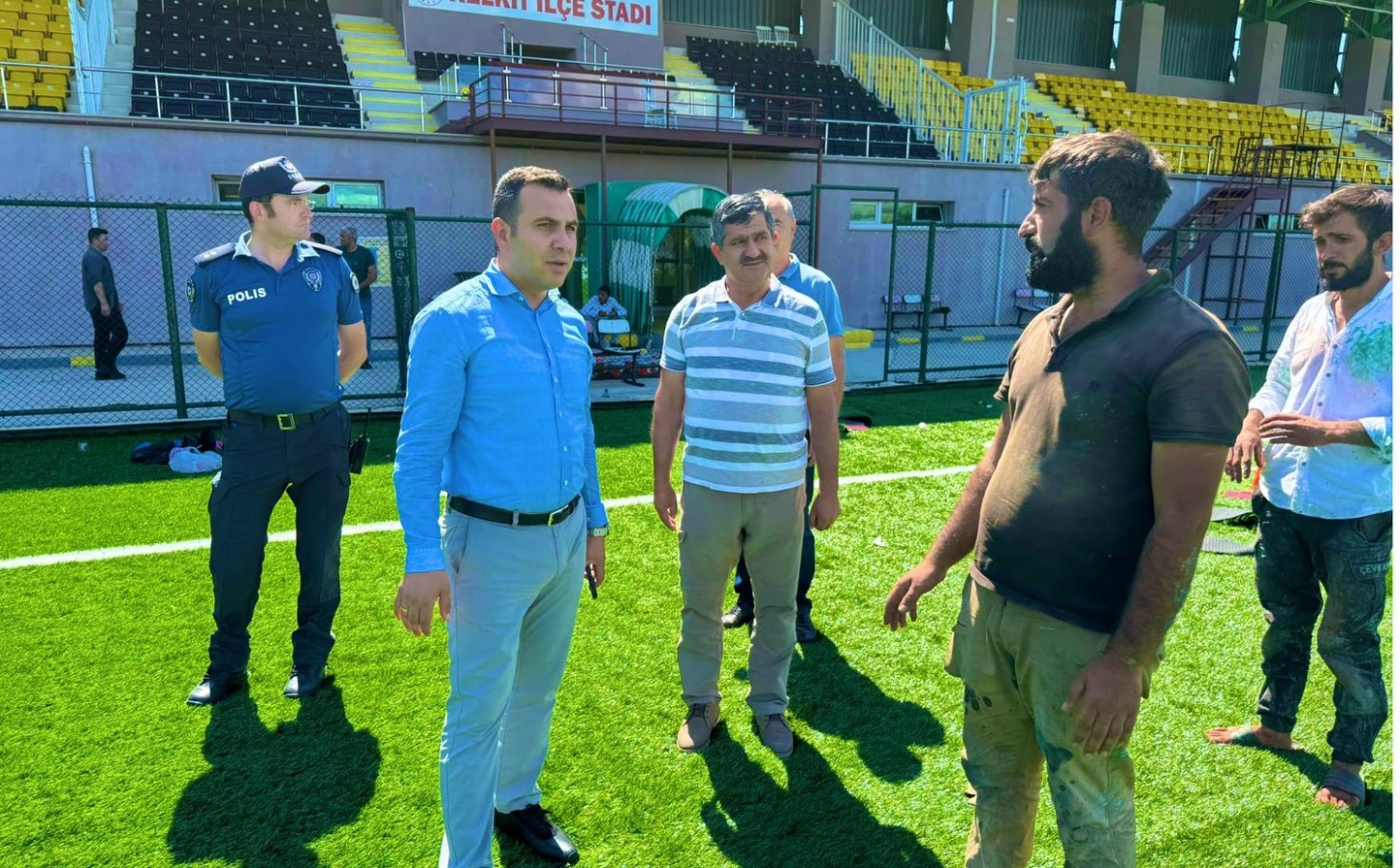 Kelkit Stadı'ndaki yenileme çalışmaları 10 milyon TL’yi buldu