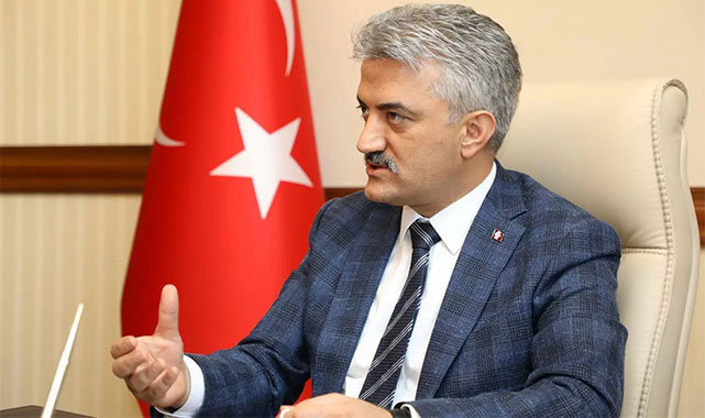 Vali Makas, 41 yeni araçla şehrin hizmet gücünü artırdı: Köylerimize, insanımıza hizmet şereftir;