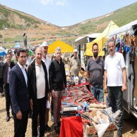 Üç ilçeyi buluşturan yayla şöleni