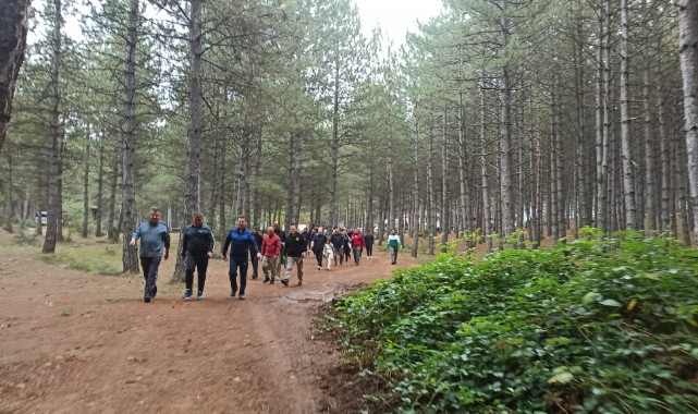 Vali Gürel, 'Doğa Yürüyüşü'nde obeziteye dikkat çekti