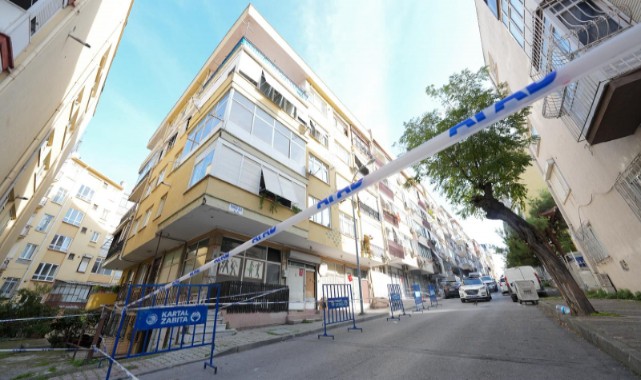 Kolonlarında çatlak oluşan 4 katlı bina tahliye edildi! Vali inceleme yaptı