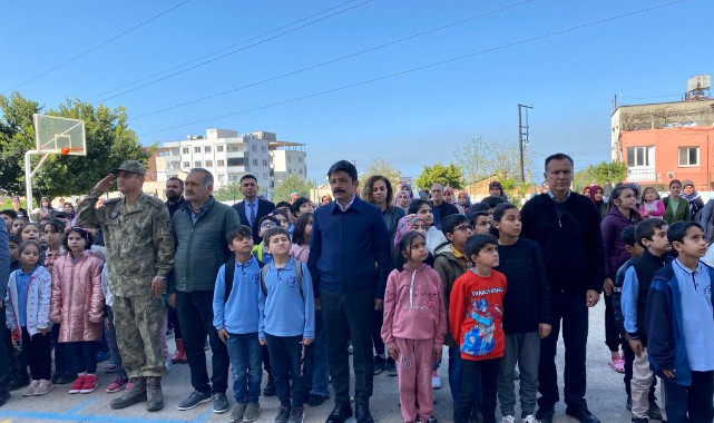 İskenderun'da okullarda yeniden zil çaldı