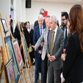 Vali Turan Kırklareli’de “Sanatın Diliyle Değerlerimiz” sergisini açtı