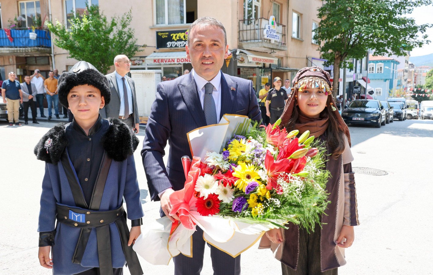 Bilecik'in yeni valisi göreve başladı;