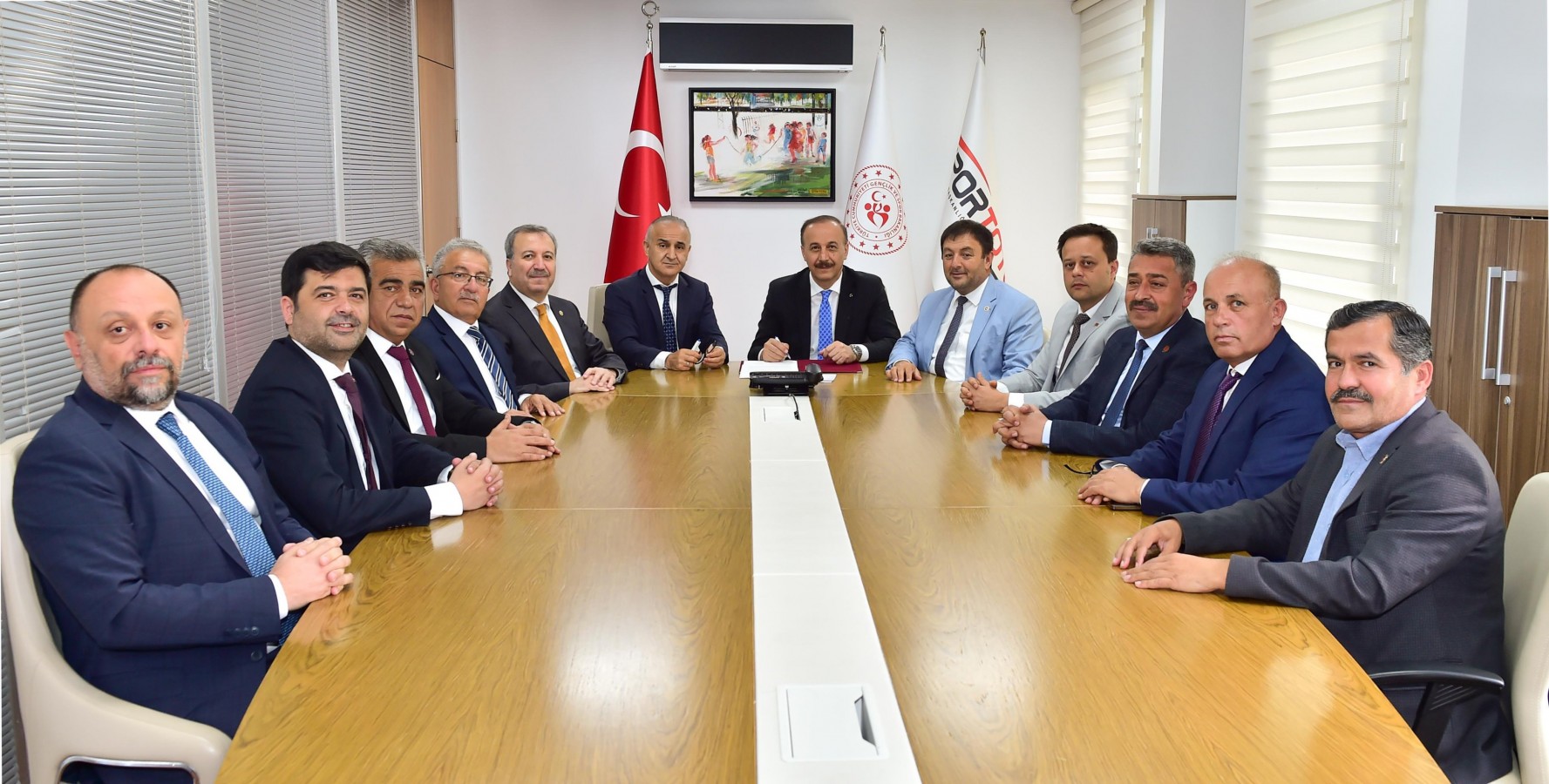 Vali Erin'den, Ispartalılara müjde;