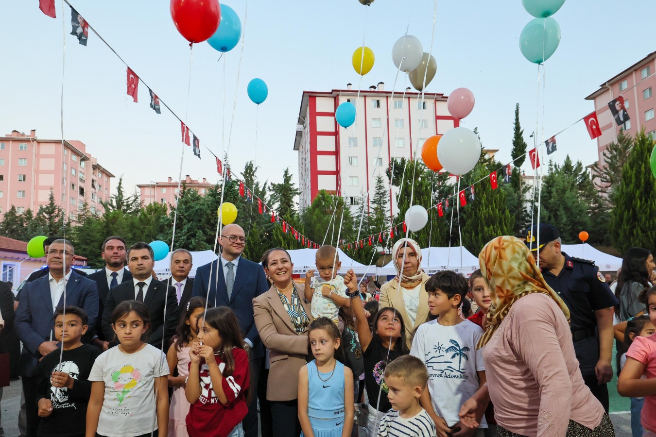 Burdur’da çocukların yazına renk katan proje sona erdi