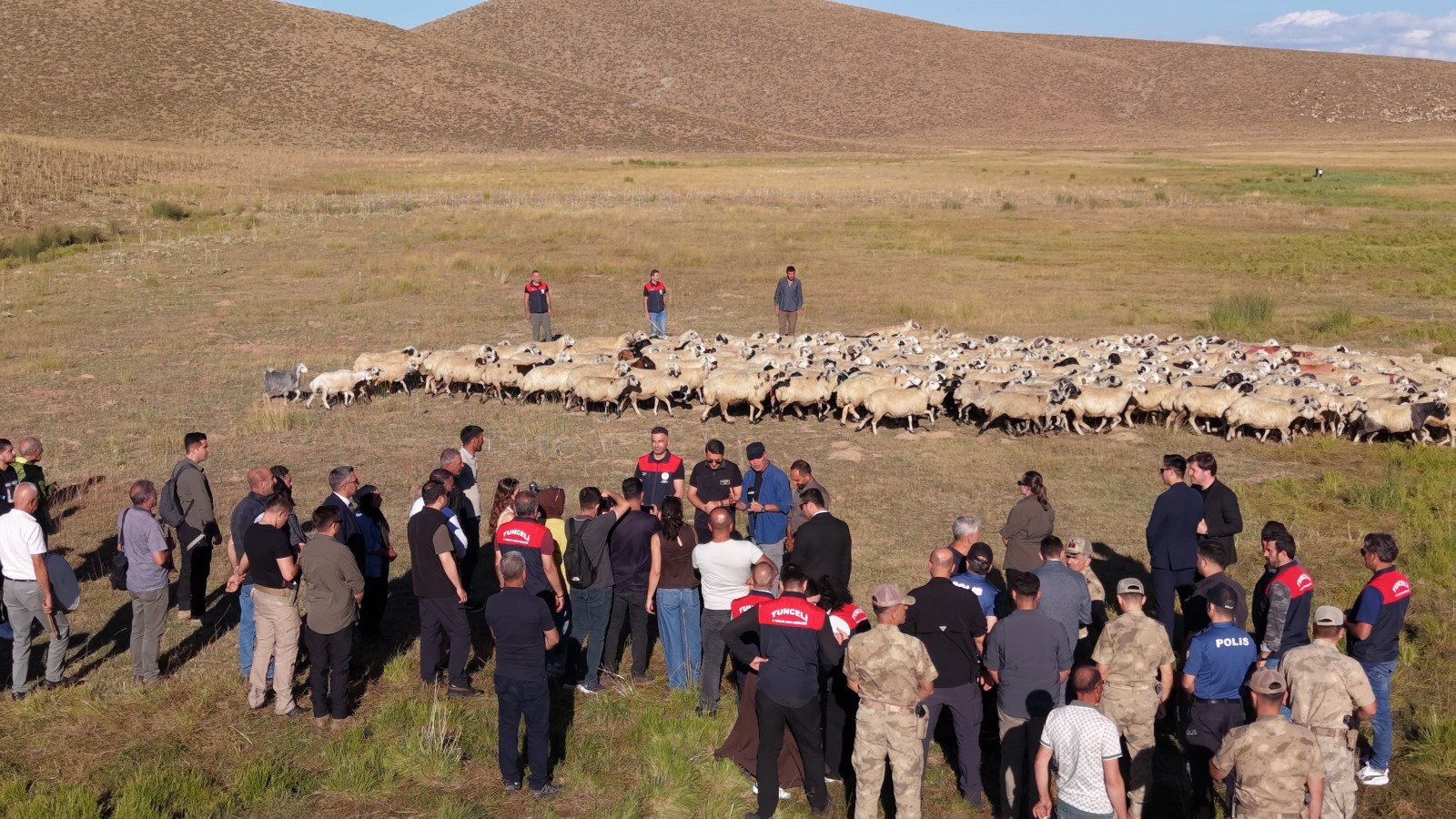 “Tunceli yaylaları 2 milyon hayvanı besleyecek kapasitede”