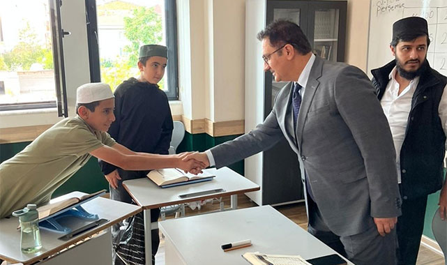 Kaymakam Yavuz Yaşar Cimilli Kur’an Kursu öğrencileriyle sohbet etti;