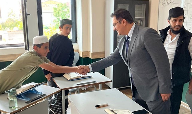 Kaymakam Yavuz Yaşar Cimilli Kur’an Kursu öğrencileriyle sohbet etti