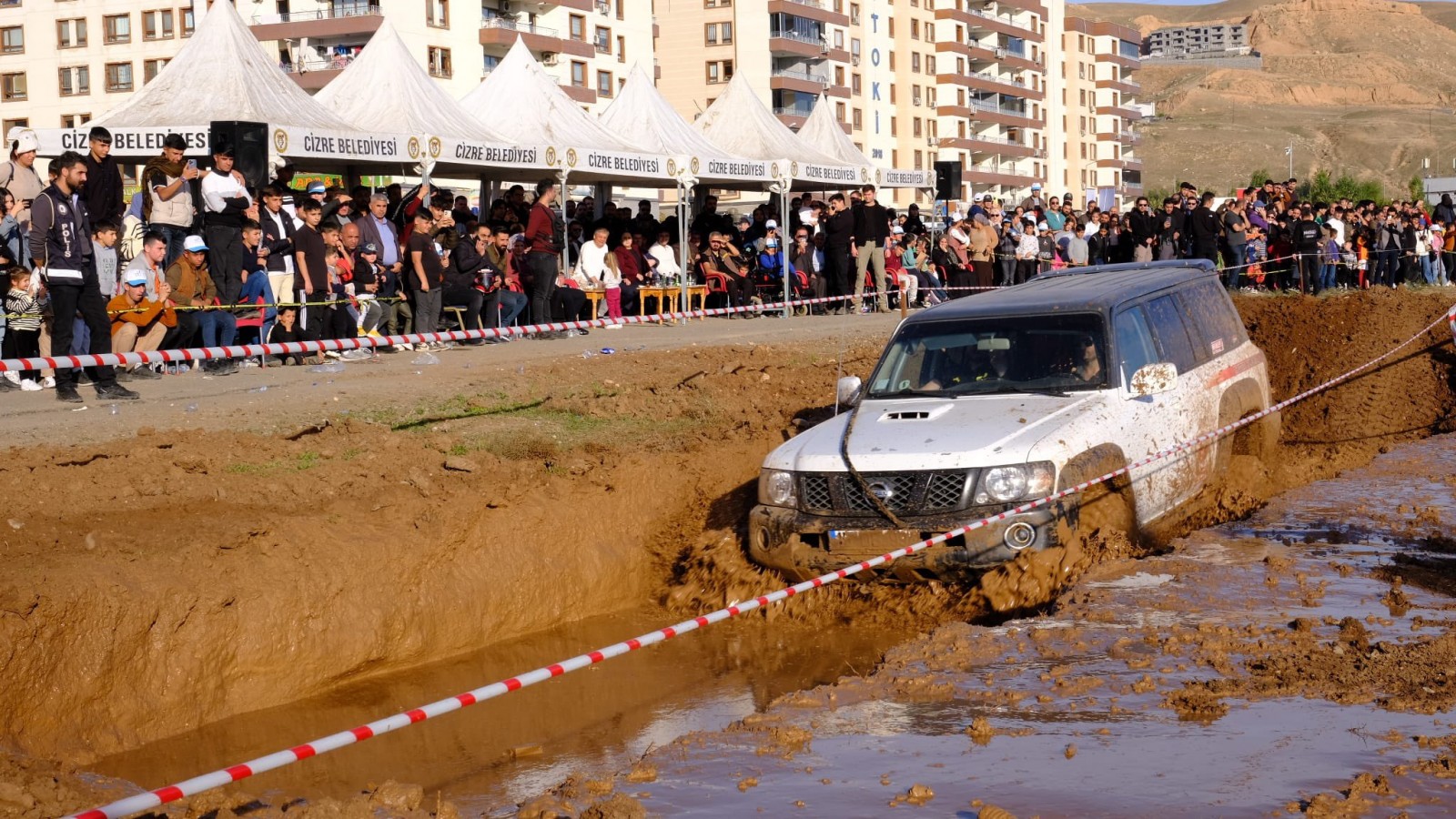 Cizre'de ilk kez off-road yarışları düzenlendi