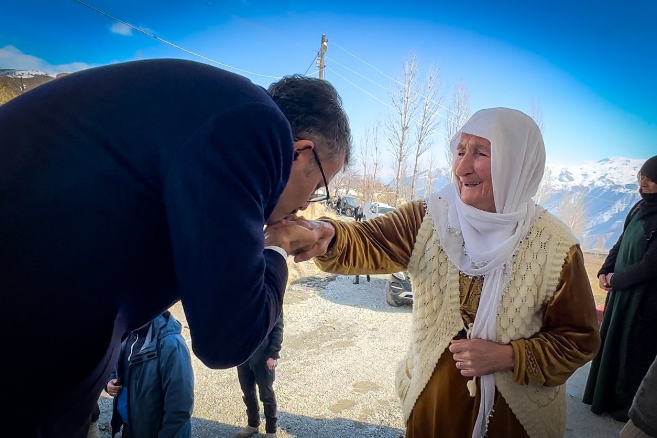 "Vatandaşların taleplerine duyarlıyız";