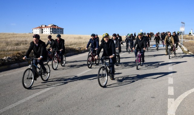 ‘Sağlıklı gelecek bisikletle gelecek’