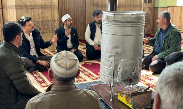 Köy gençleri ve cami cemaati ile hasbihal