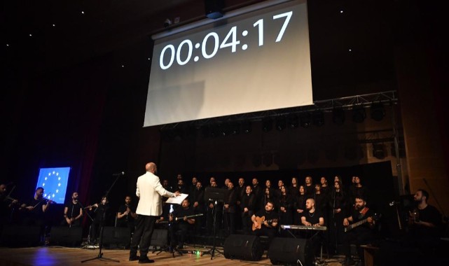 Antakya Medeniyetler Korosu’ndan duygulandıran konser