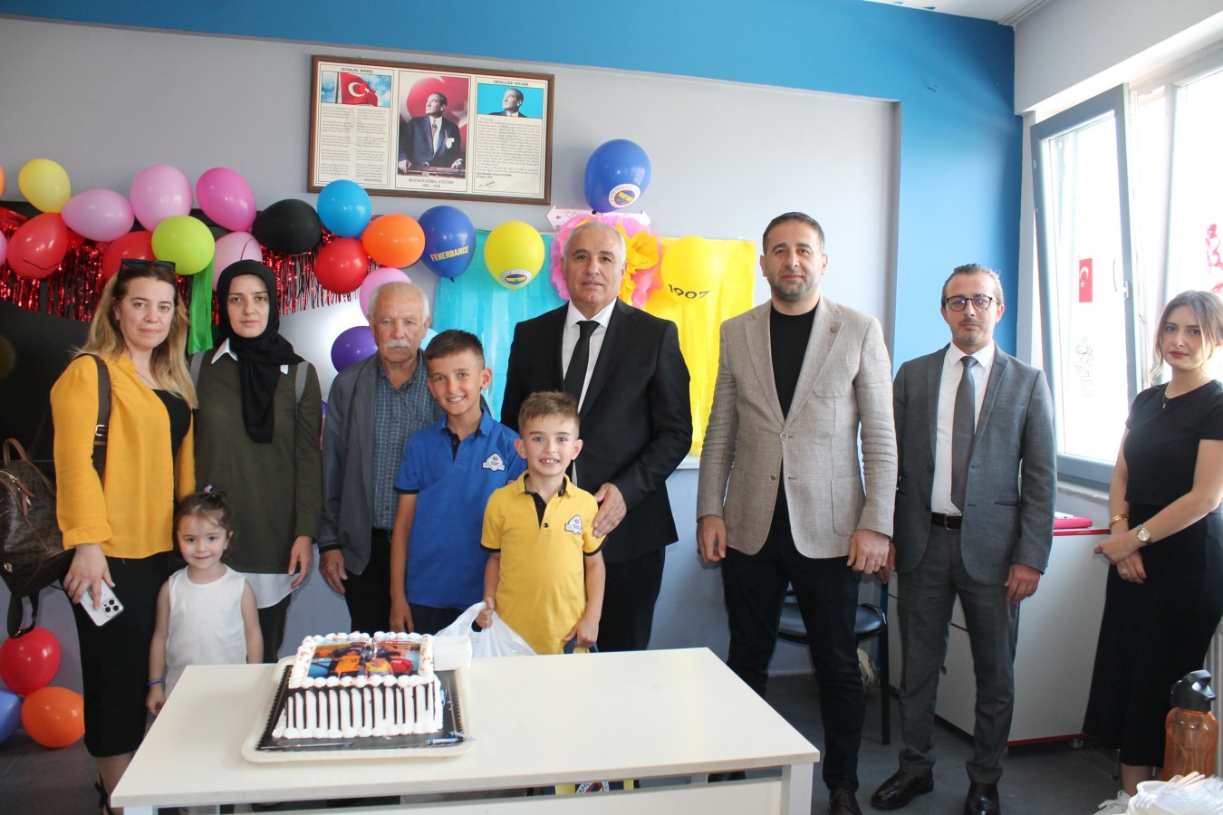 Kaymakam Kılıç'tan şehit oğluna doğum günü sürprizi;