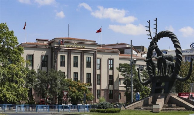 Ankara Valiliği duyurdu: NATO Zirvesi nedeniyle memurlara izin, etkinliklere yasak!
