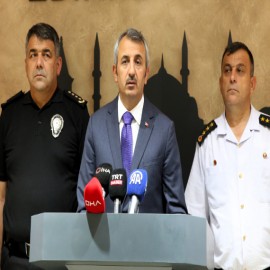 "Edirne'de 12 bin düzensiz göçmen yakalandı"