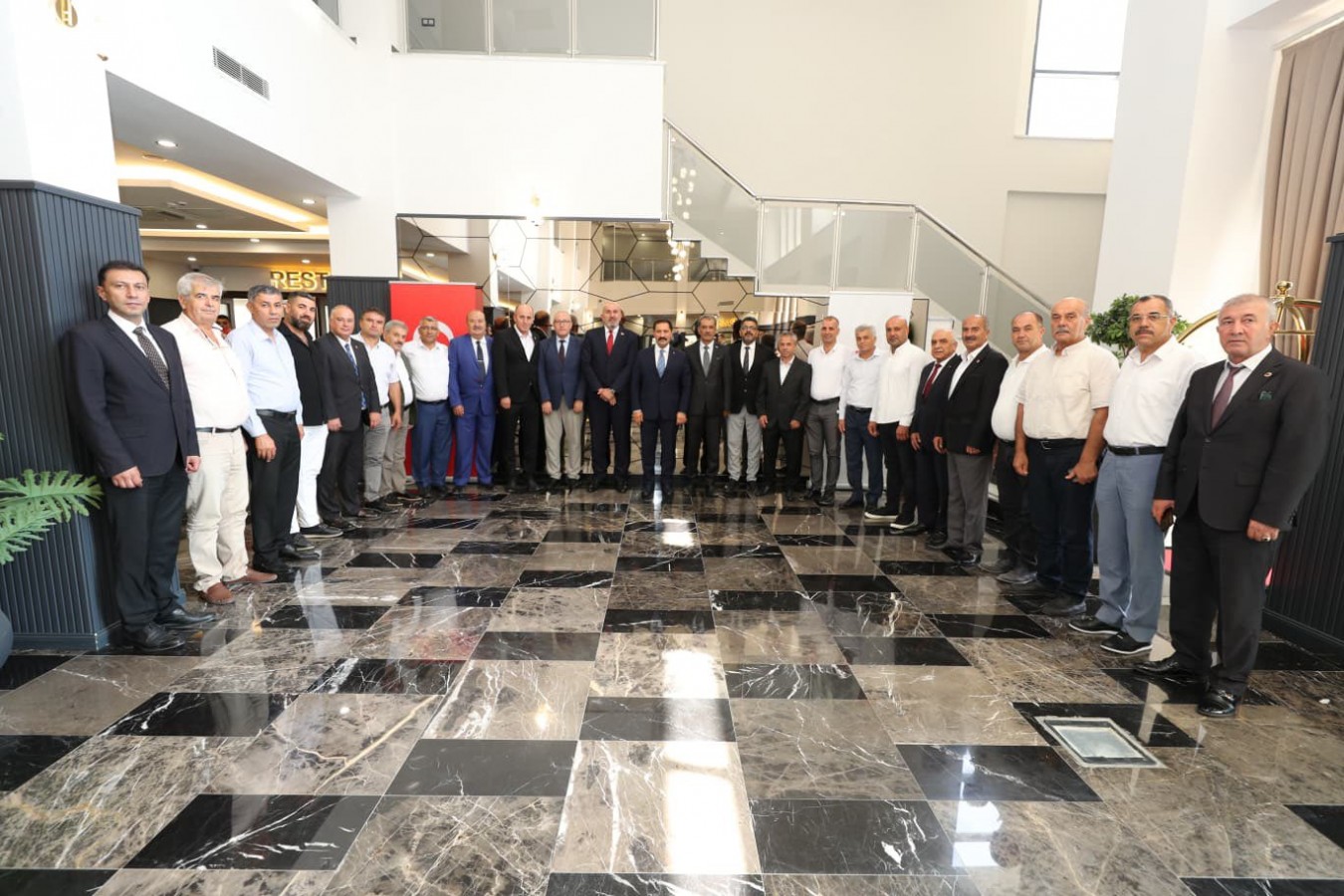 "Muhtarların görüşleri, yol göstericidir";