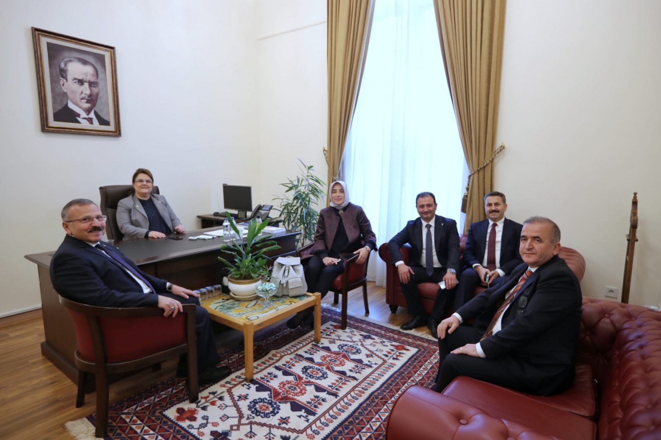 Tokat Valisi Hatipoğlu, Ankara’da bakanlarla görüştü;