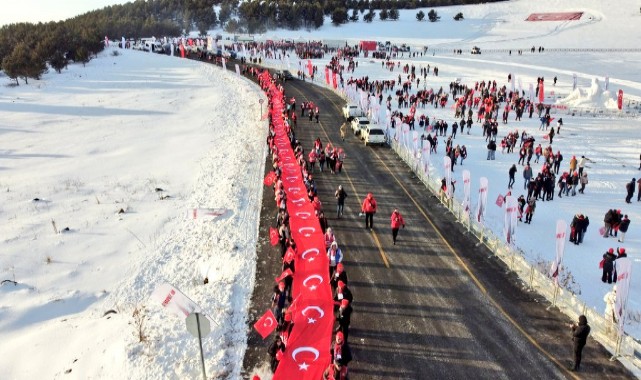 Binlerce kişi Sarıkamış şehitleri için yürüdü