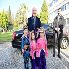 "Eğitimde en önemli hedefimiz; sağduyulu nesiller yetiştirmek"