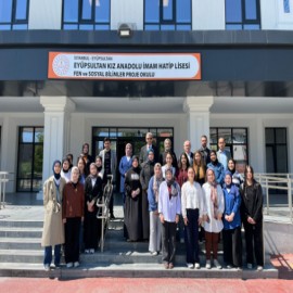 "Öğrencilerin başarılarıyla gurur duyuyoruz"