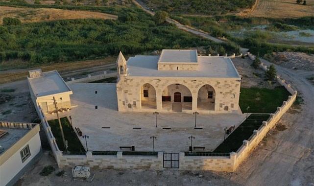 Vali Şıldak, yenilenen Hüseyin Paşa Camii'ni tanıttı: Farklı mimari yapısıyla dikkat çekiyor