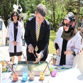 “Hayat boyu öğrenme, toplumsal kalkınmaya katkılar sunuyor”
