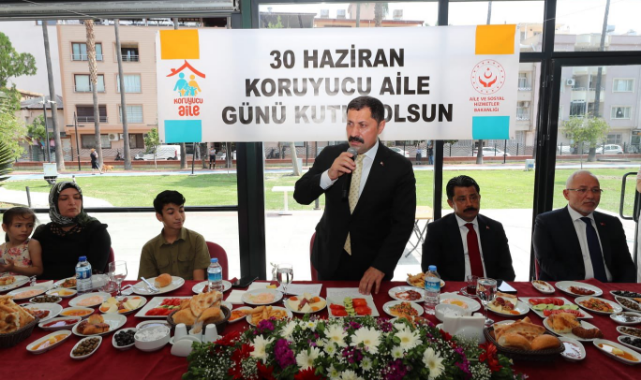 Hatay Valisi Mustafa Masatlı, Koruyucu Aileler ve Çocuklarla Bir Araya Geldi.