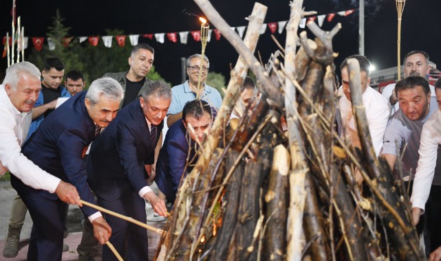 Uluslararası Türk Dünyası Şöleni