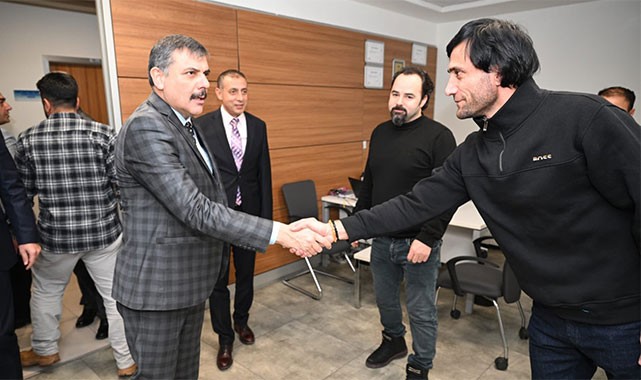Vali Çiftçi’den Türk Telekom’a önemli ziyaret: Erzurum’da teknolojiye yakın bakış