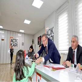 Kars'ta "Milletin Kapısı"na 6 bin 707 kişi başvurdu