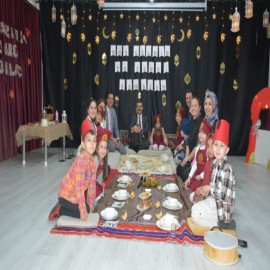 Kaymakam Kumcu, miniklerin "Tekne Orucu” heyecanına ortak oldu