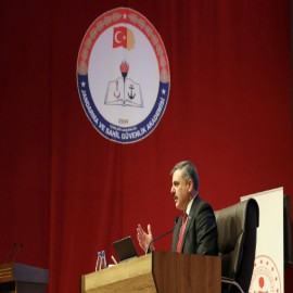 "Adaletle, merhametle ve milletimizin duasını kuşanarak geleceğe yürüyoruz"
