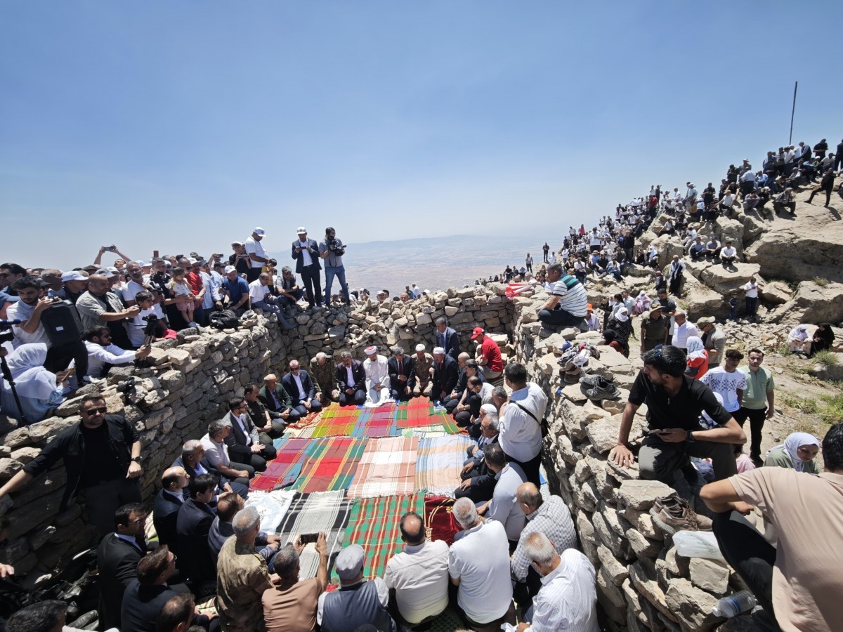 Cudi Dağı'nda dua sesleri yükseldi;