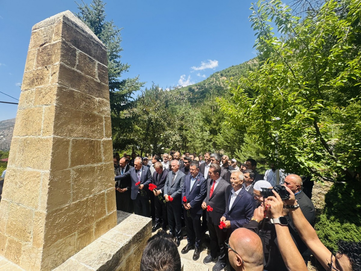 Başbağlar Katliamı'nın şahidi olan kaymakam, yaşadıklarını gözyaşları içinde anlattı;