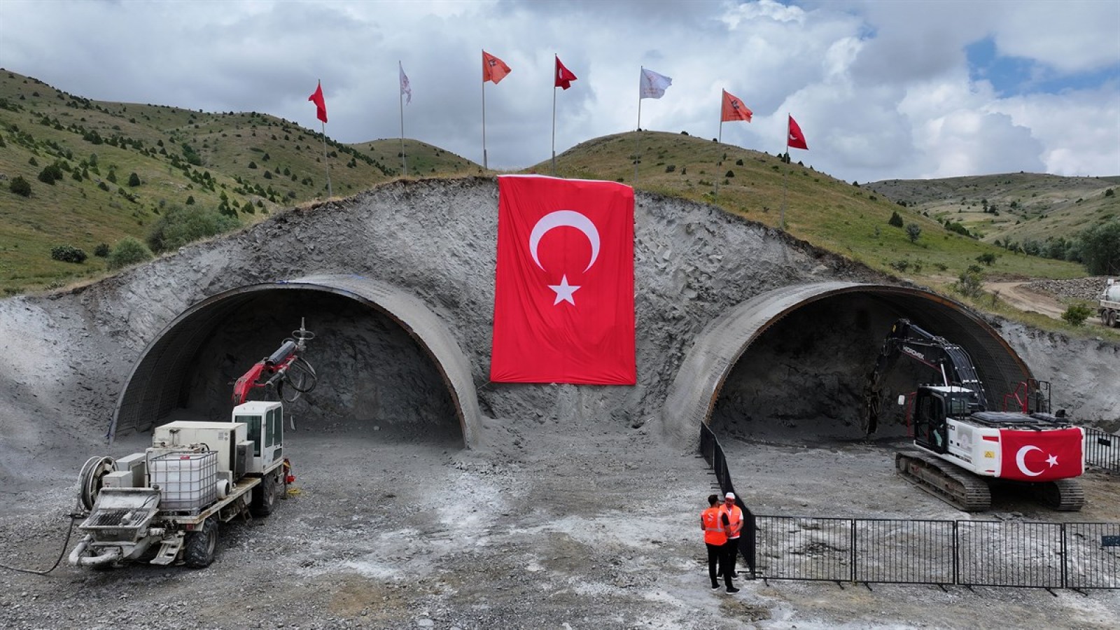 “Çamlıbel Tüneli, 2 ilin geleceğine değer katacak stratejik bir projedir”